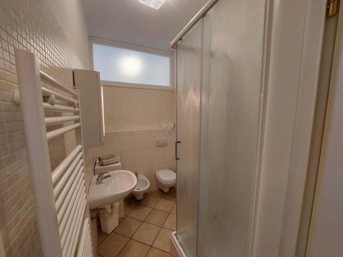 Eva House Apartment Беладжо Екстериор снимка