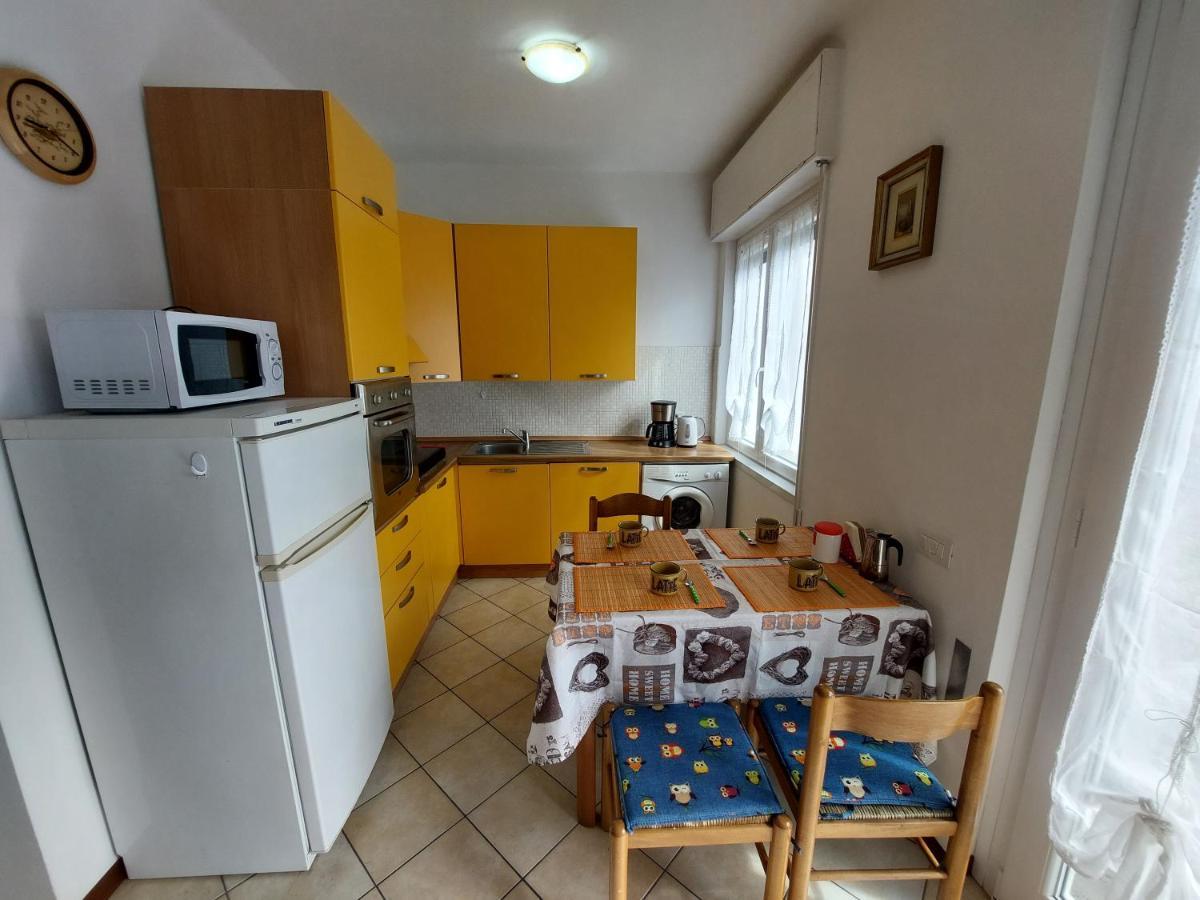 Eva House Apartment Беладжо Екстериор снимка