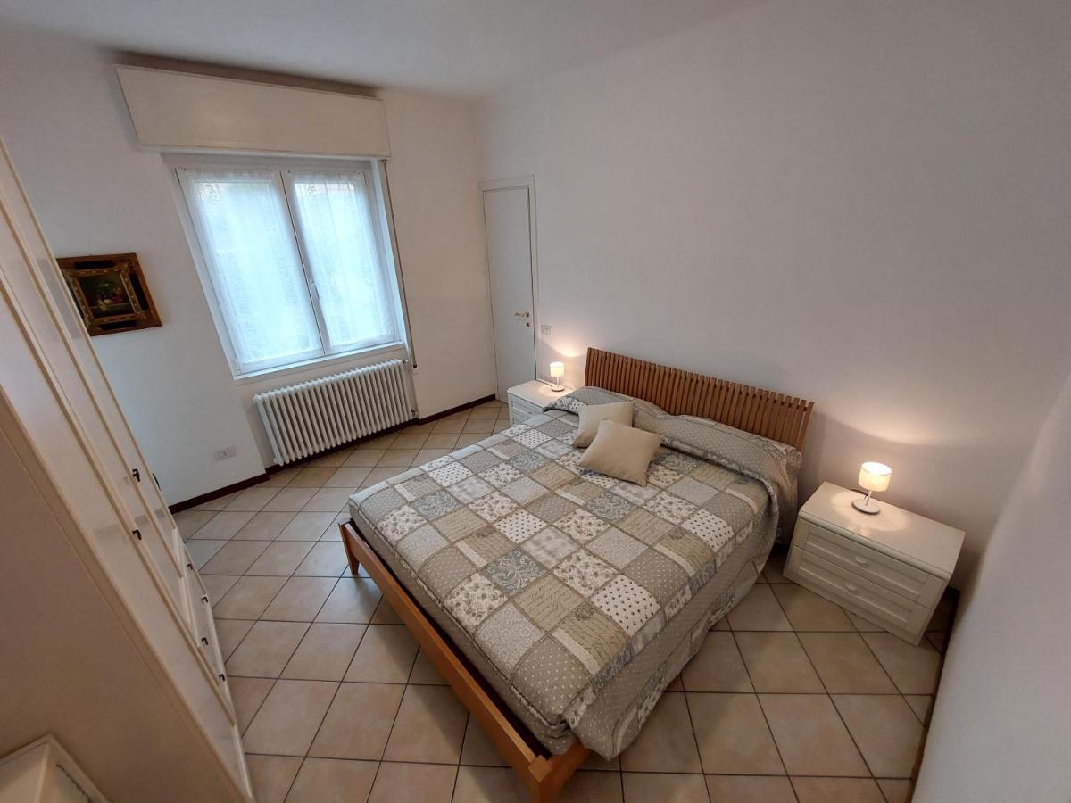 Eva House Apartment Беладжо Екстериор снимка